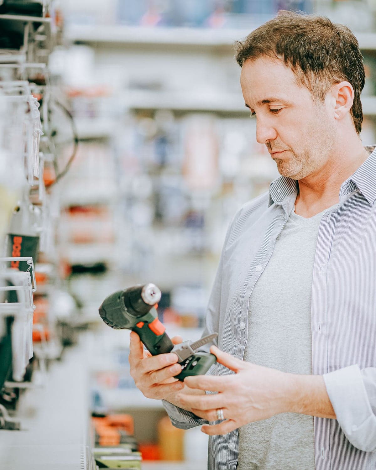 Hardware & Home Improvement